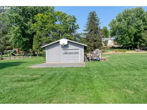 71627 SW Bridle Drive Pendleton OR 97801