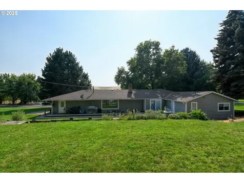 71627 SW Bridle Drive Pendleton OR 97801