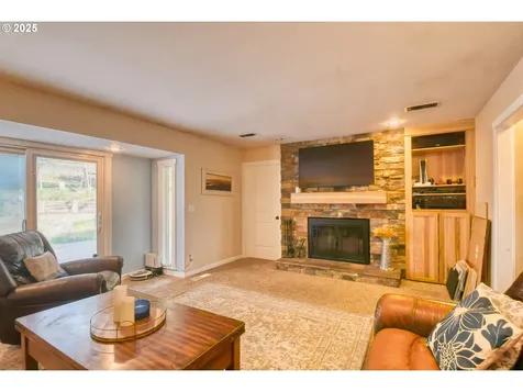 71627 SW Bridle Drive Pendleton OR 97801