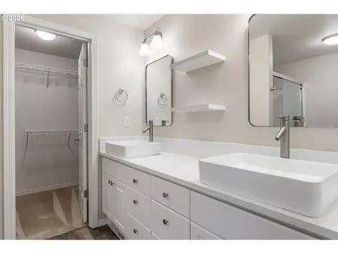 8014 NE 38th Avenue Vancouver WA 98665