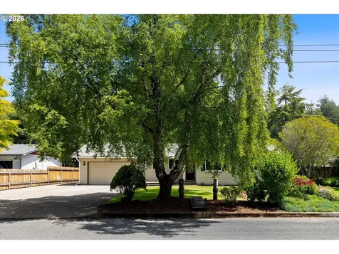 2750 NE Harney Drive Newport OR 97365
