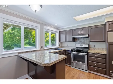 2750 NE Harney Drive Newport OR 97365