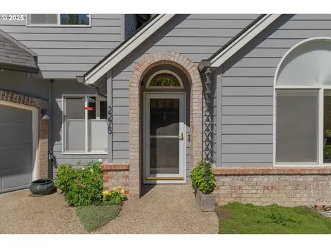 2275 River Heights Circle West Linn OR 97068