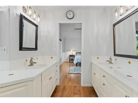 2275 River Heights Circle West Linn OR 97068