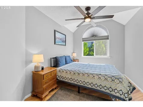 2275 River Heights Circle West Linn OR 97068
