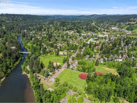 2275 River Heights Circle West Linn OR 97068