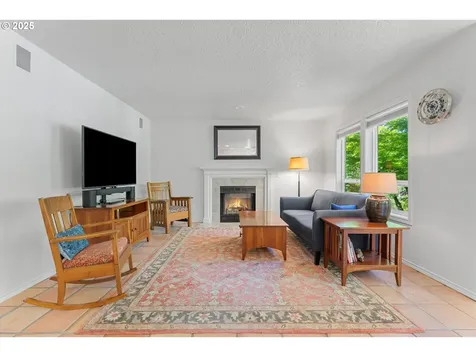 2275 River Heights Circle West Linn OR 97068