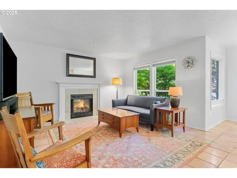 2275 River Heights Circle West Linn OR 97068