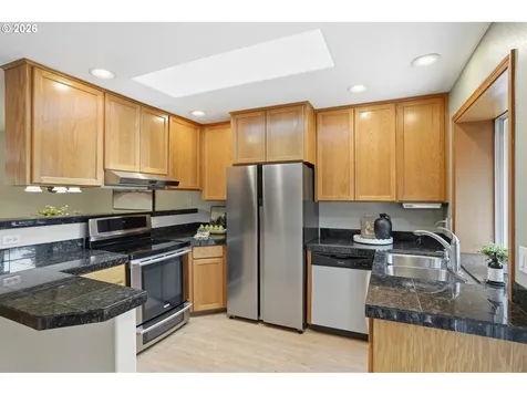 6000 NE 42nd Way Vancouver WA 98661