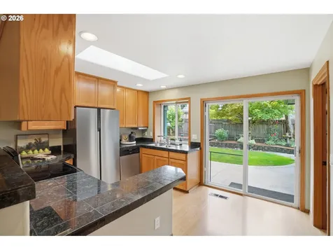 6000 NE 42nd Way Vancouver WA 98661