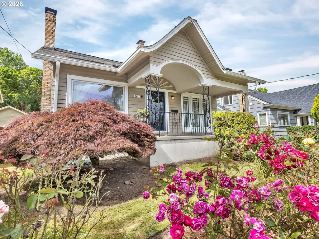 3947 SE Stark Street Portland OR 97035