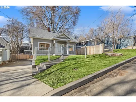 615 NW 3rd Street Pendleton OR 97801