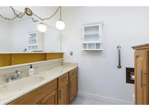 13895 SE Rust Way Damascus OR 97089