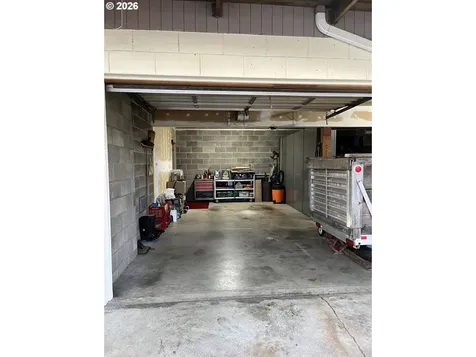 1212 Private Drive Coquille OR 97423