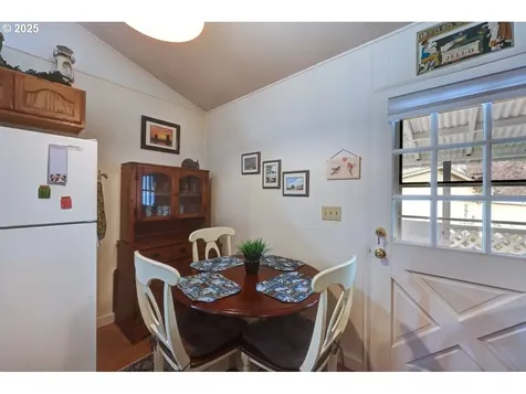 264 Elliott Way Cannon Beach OR 97110