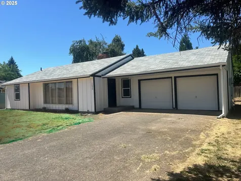 1090 Echo Hollow Road Eugene OR 97402