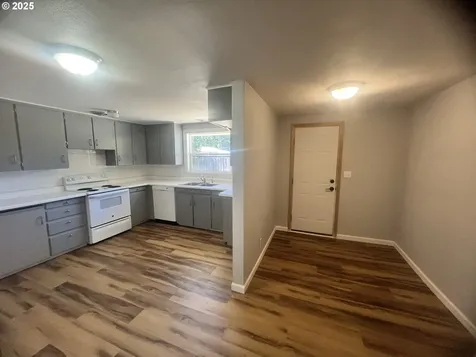 1090 Echo Hollow Road Eugene OR 97402
