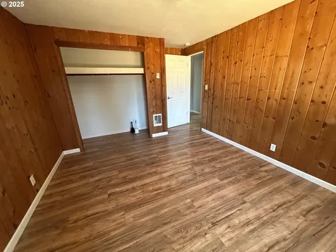 1090 Echo Hollow Road Eugene OR 97402