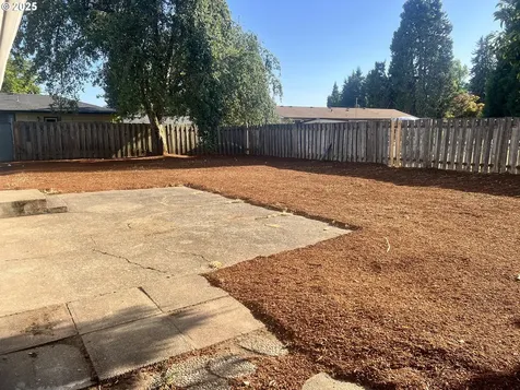 1090 Echo Hollow Road Eugene OR 97402