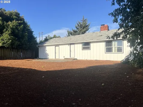 1090 Echo Hollow Road Eugene OR 97402