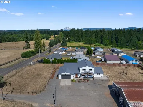41088 SE Kitzmiller Road Eagle Creek OR 97022