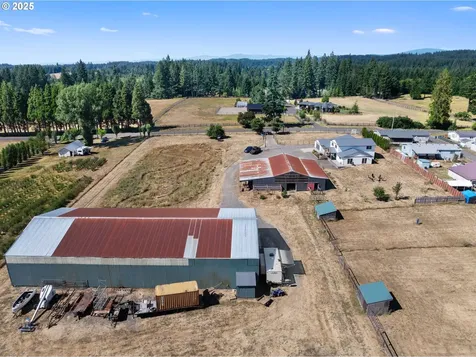 41088 SE Kitzmiller Road Eagle Creek OR 97022