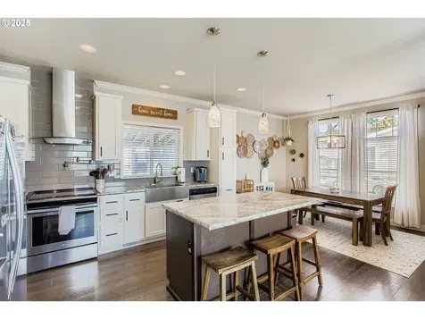 12450 SW Fischer Road Tigard OR 97224