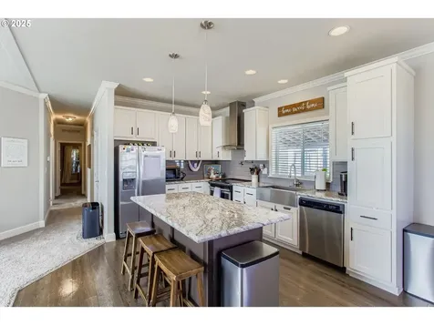 12450 SW Fischer Road Tigard OR 97224