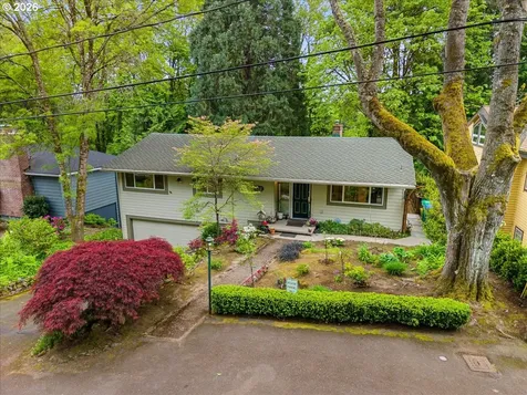 934 SW Cheltenham Street Portland OR 97239