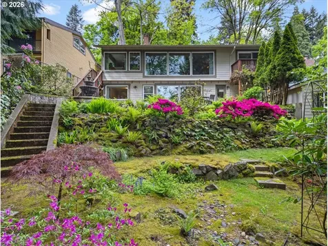 934 SW Cheltenham Street Portland OR 97239