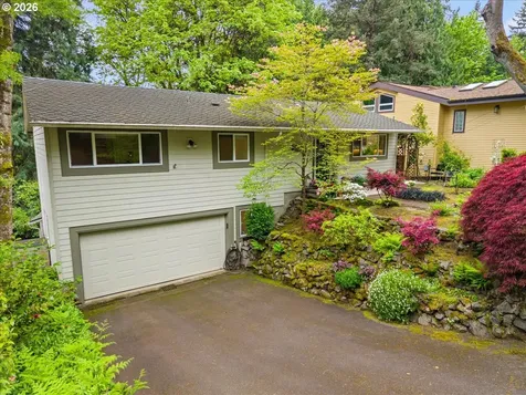934 SW Cheltenham Street Portland OR 97239