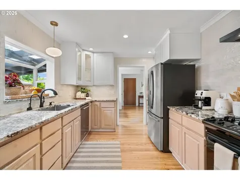 2117 C Street Forest Grove OR 97116