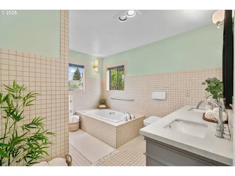 2117 C Street Forest Grove OR 97116