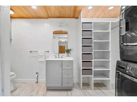 2117 C Street Forest Grove OR 97116