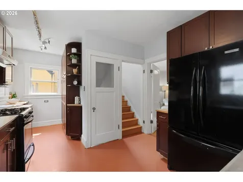 436 SE 44th Avenue Portland OR 97215