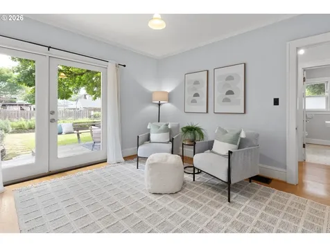 436 SE 44th Avenue Portland OR 97215