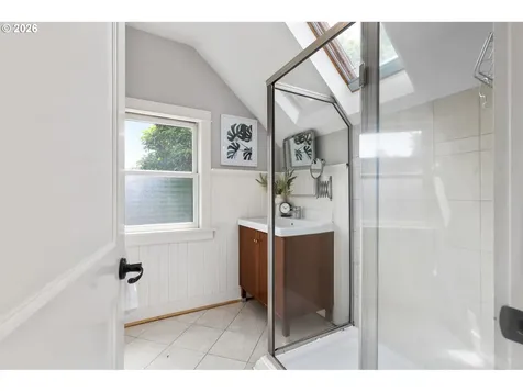 436 SE 44th Avenue Portland OR 97215