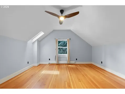 436 SE 44th Avenue Portland OR 97215
