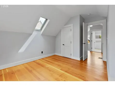 436 SE 44th Avenue Portland OR 97215