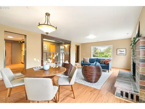 13532 SE Foster Place Portland OR 97236