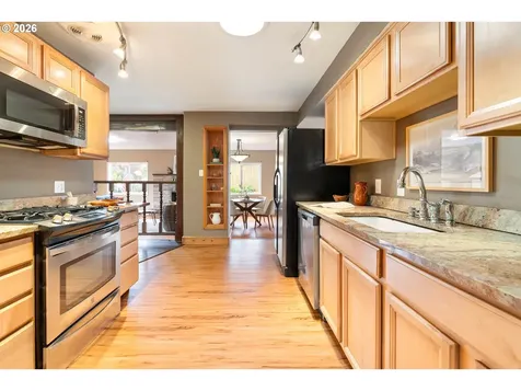 13532 SE Foster Place Portland OR 97236