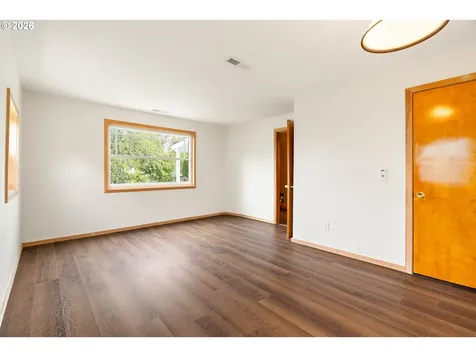 13532 SE Foster Place Portland OR 97236