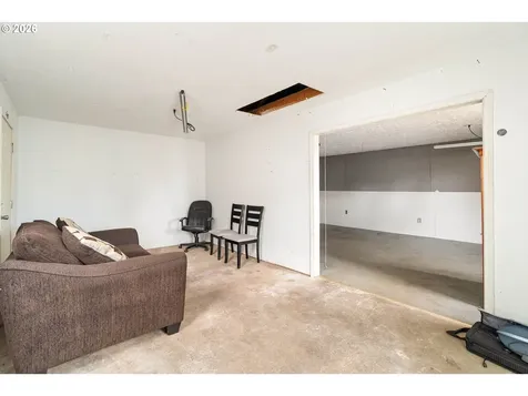 13532 SE Foster Place Portland OR 97236