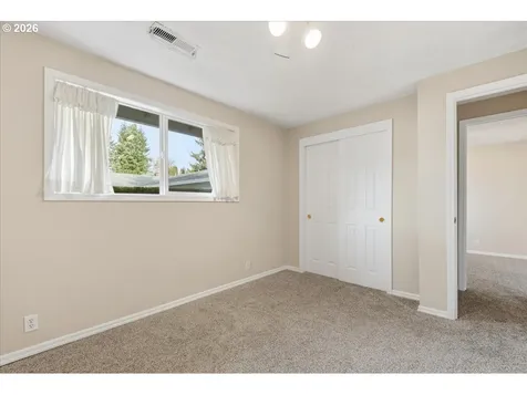 5209 NE 109th Street Vancouver WA 98686
