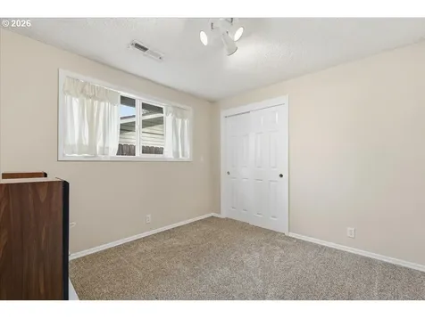 5209 NE 109th Street Vancouver WA 98686