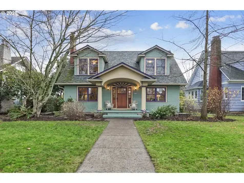 3962 SE Oak Street Portland OR 97214