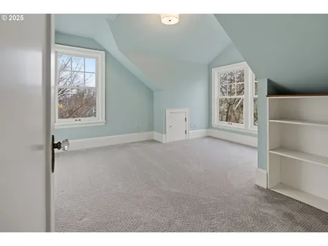 3962 SE Oak Street Portland OR 97214