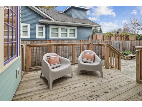 3962 SE Oak Street Portland OR 97214