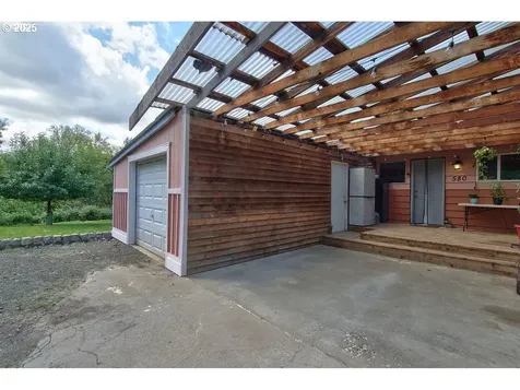 580 NE 69th Avenue Hillsboro OR 97124