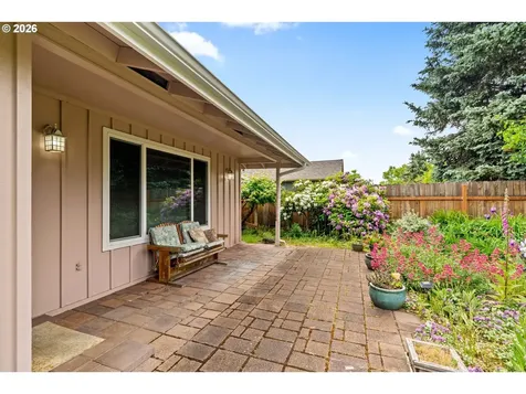 2120 NW Kings Boulevard Corvallis OR 97330